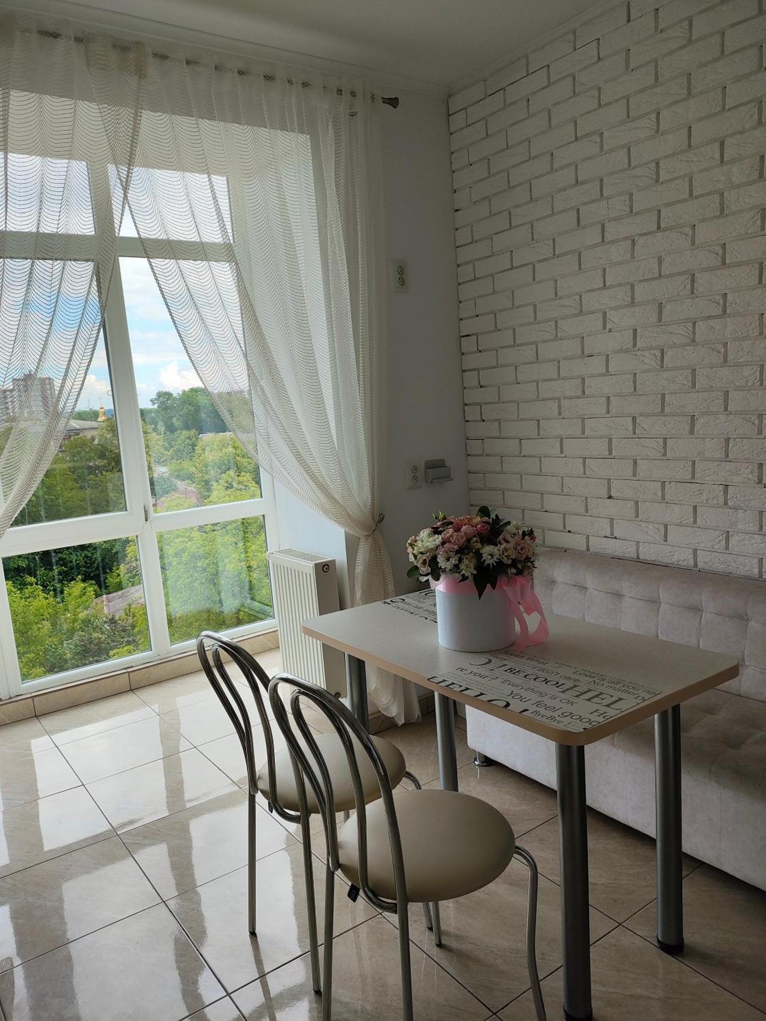 Zlata De Luxe Apartment Ivano-Frankivsk Luaran gambar