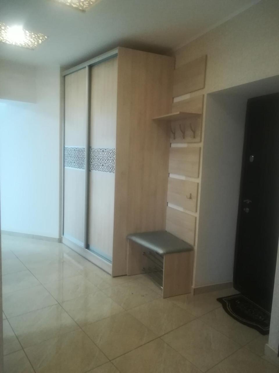 Zlata De Luxe Apartment Ivano-Frankivsk Luaran gambar
